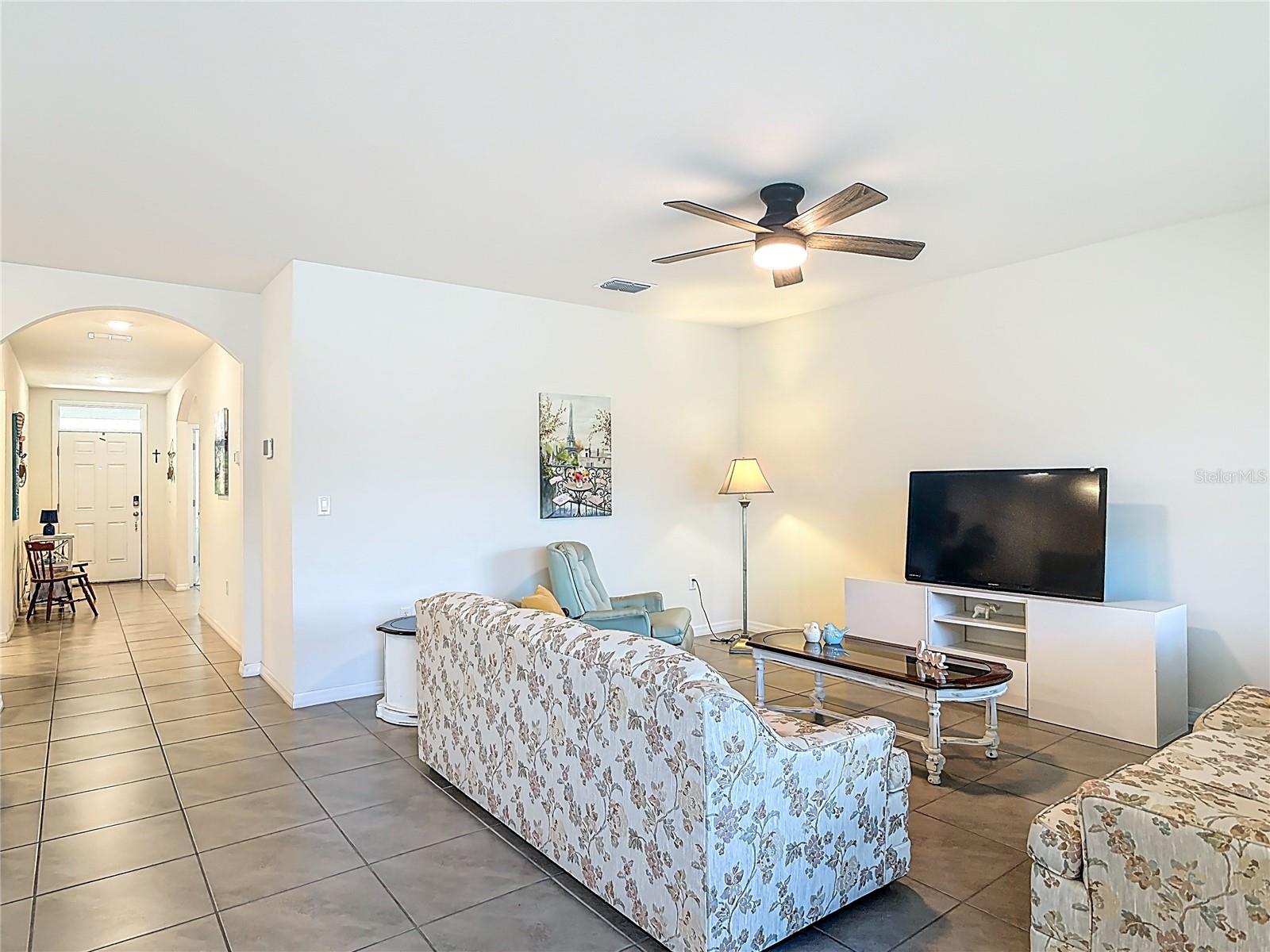 712 RED HAWK LN, DELTONA, FL, 32725
