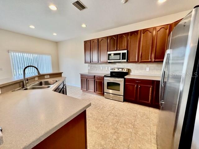 11051 BELLE HAVEN DR, NEW PORT RICHEY, FL, 34654