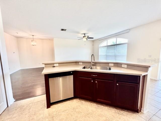 11051 BELLE HAVEN DR, NEW PORT RICHEY, FL, 34654