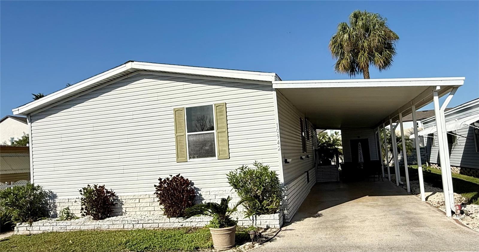 10942 POPLAR ST NE #111, ST PETERSBURG, FL, 33716