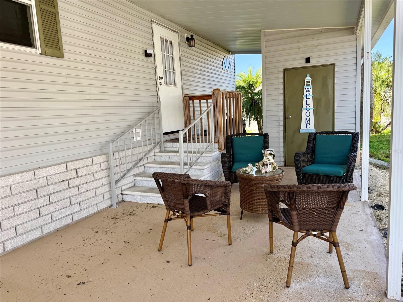 10942 POPLAR ST NE #111, ST PETERSBURG, FL, 33716