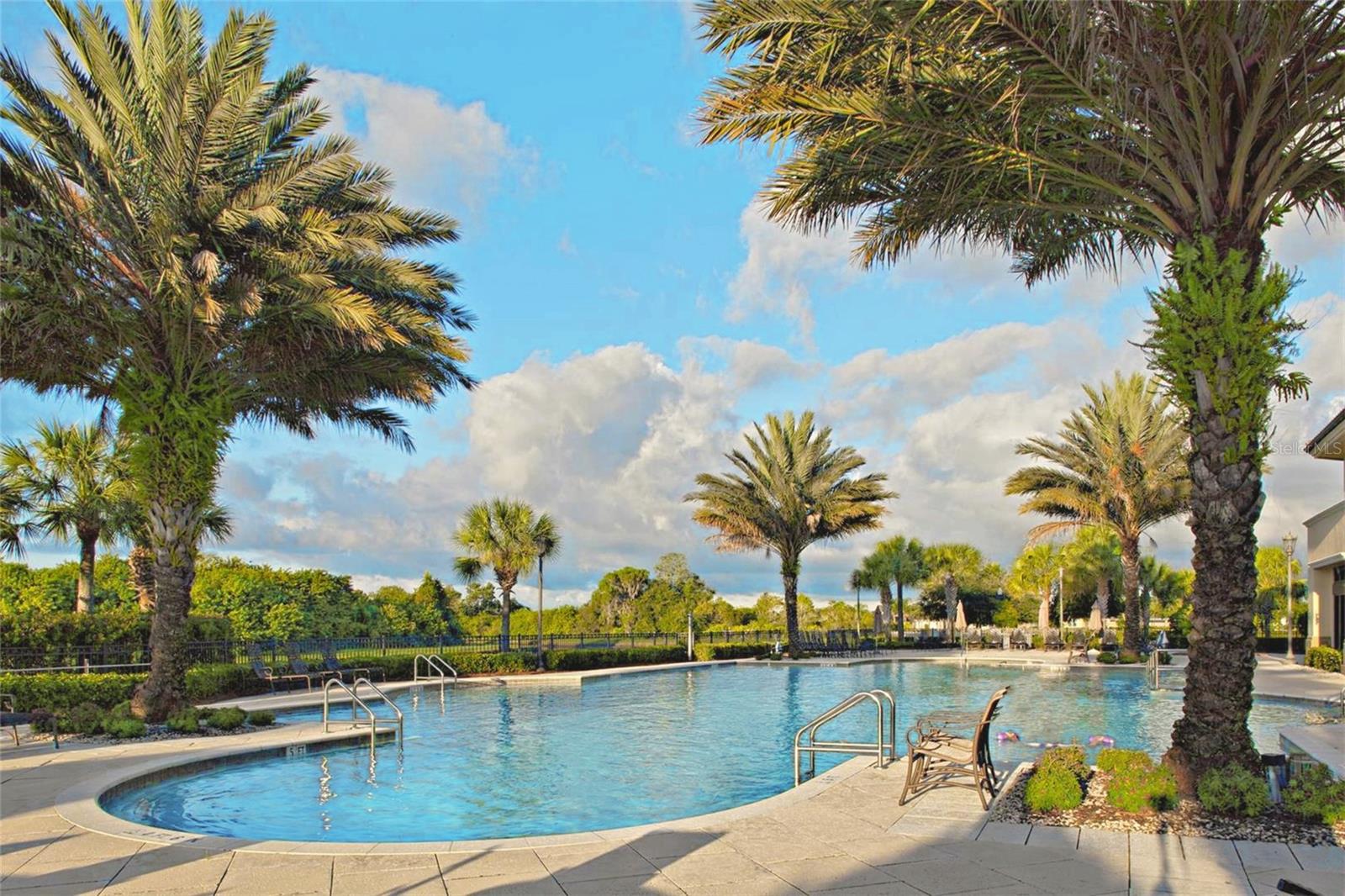1435 EMERALD DUNES DR, SUN CITY CENTER, FL, 33573