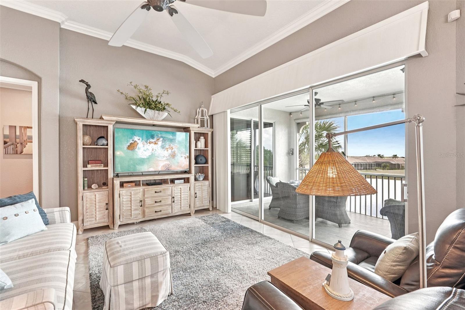 1435 EMERALD DUNES DR, SUN CITY CENTER, FL, 33573