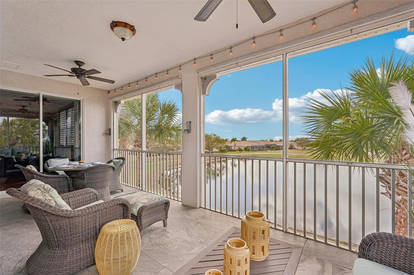 1435 EMERALD DUNES DR, SUN CITY CENTER, FL, 33573