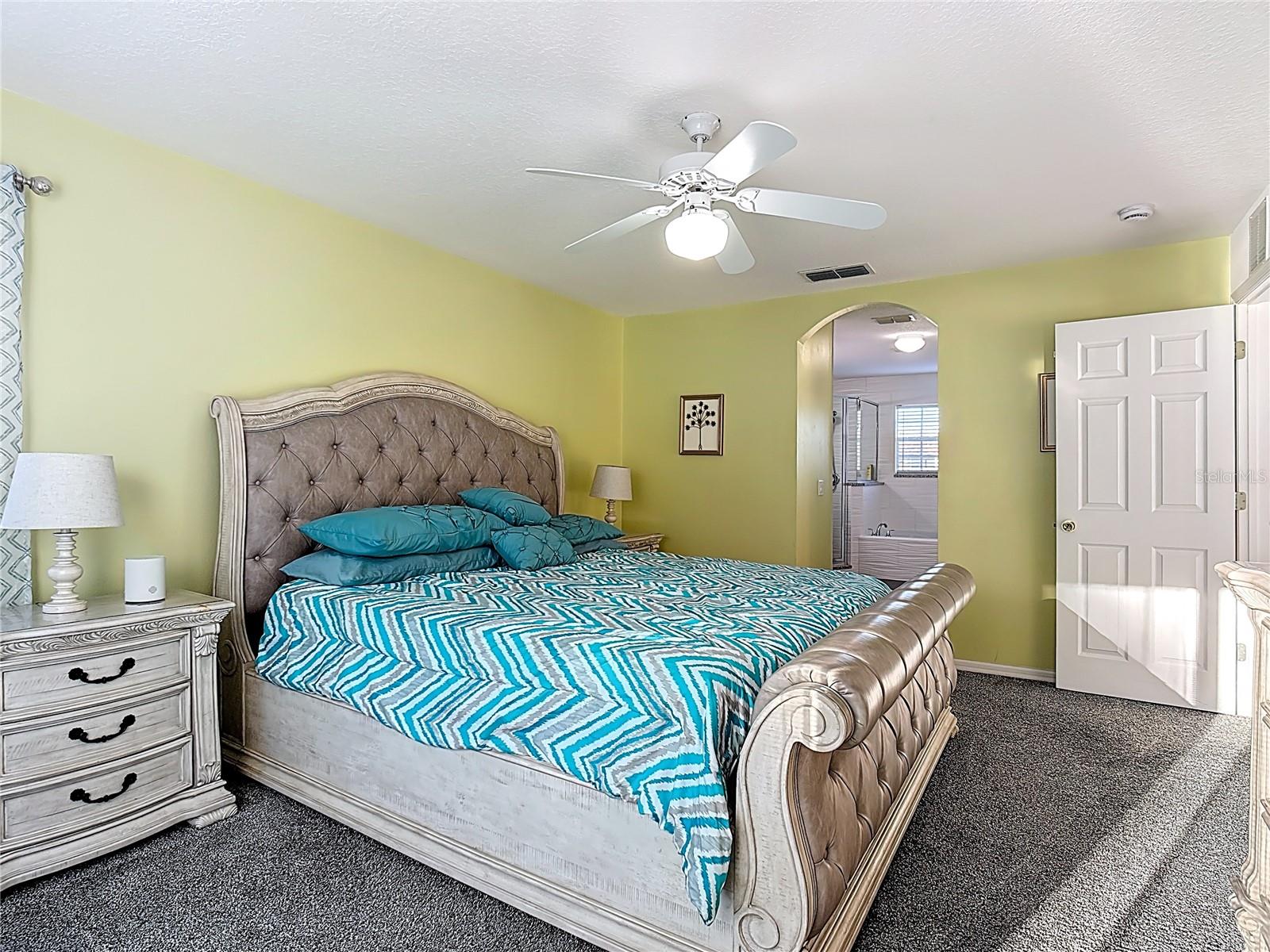 4608 CUMBRIAN LAKES DR, KISSIMMEE, FL, 34746