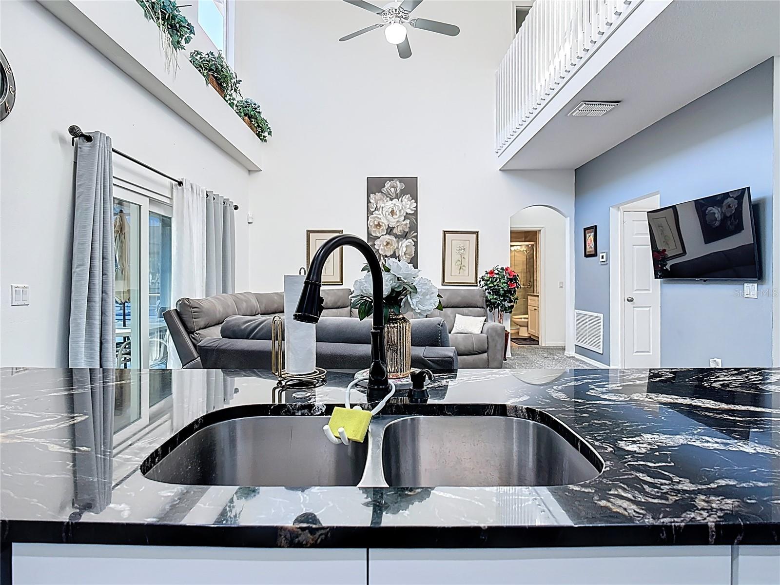4608 CUMBRIAN LAKES DR, KISSIMMEE, FL, 34746