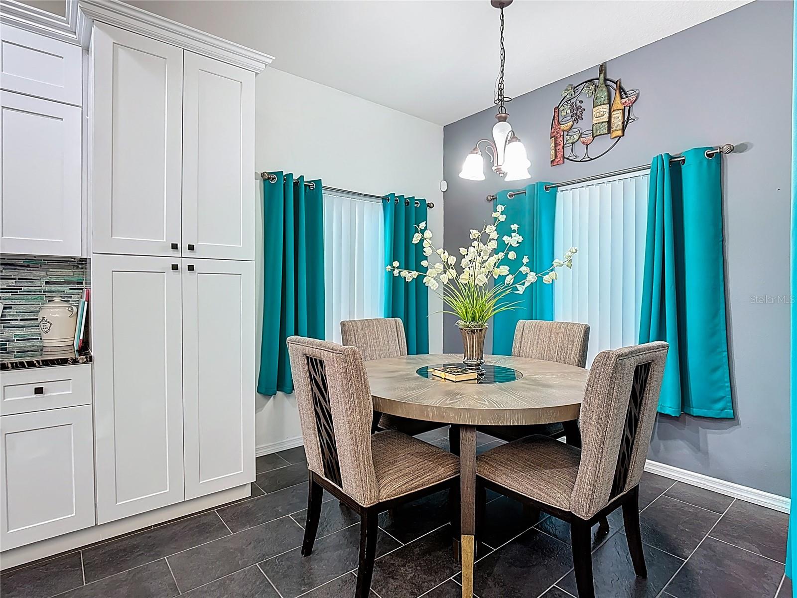 4608 CUMBRIAN LAKES DR, KISSIMMEE, FL, 34746