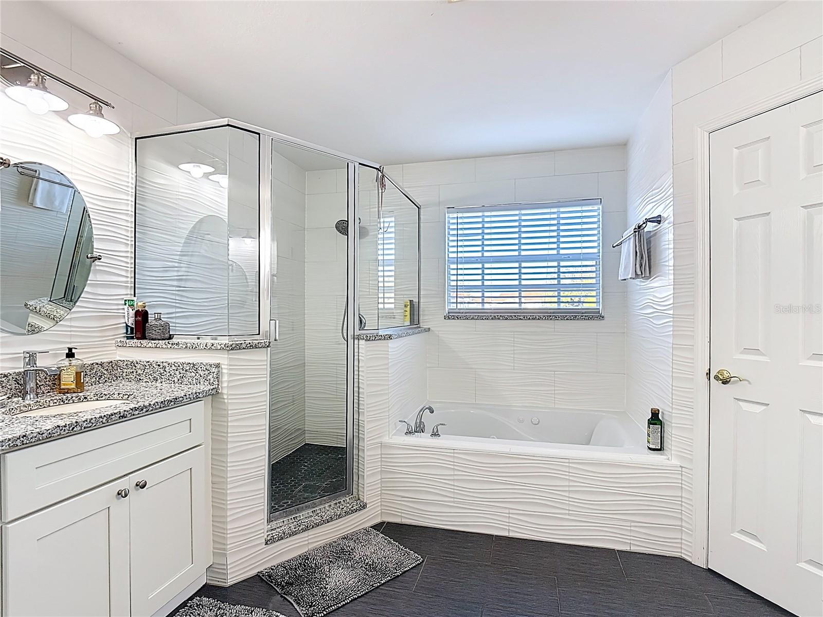 4608 CUMBRIAN LAKES DR, KISSIMMEE, FL, 34746