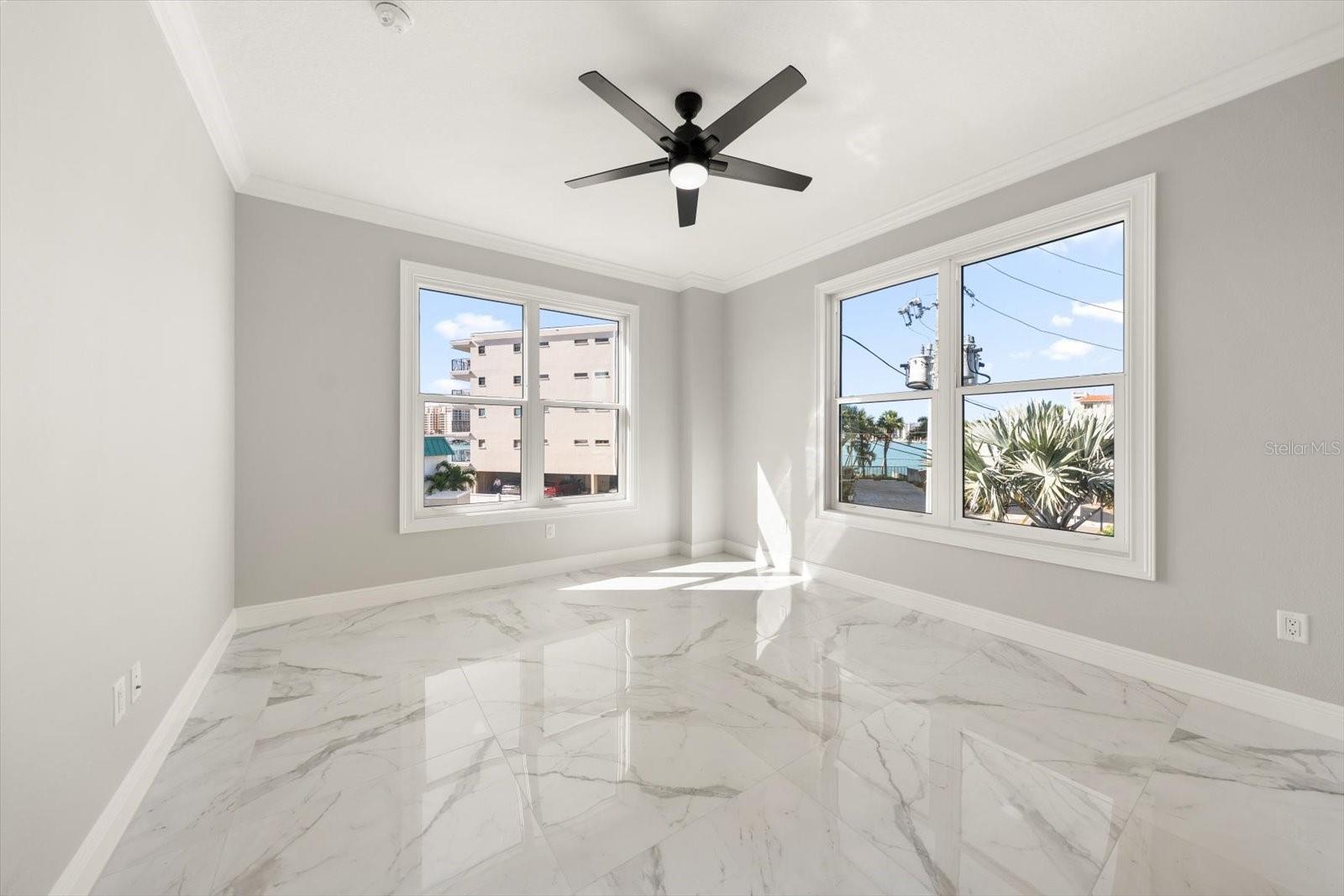 211 DOLPHIN PT #203, CLEARWATER, FL, 33767
