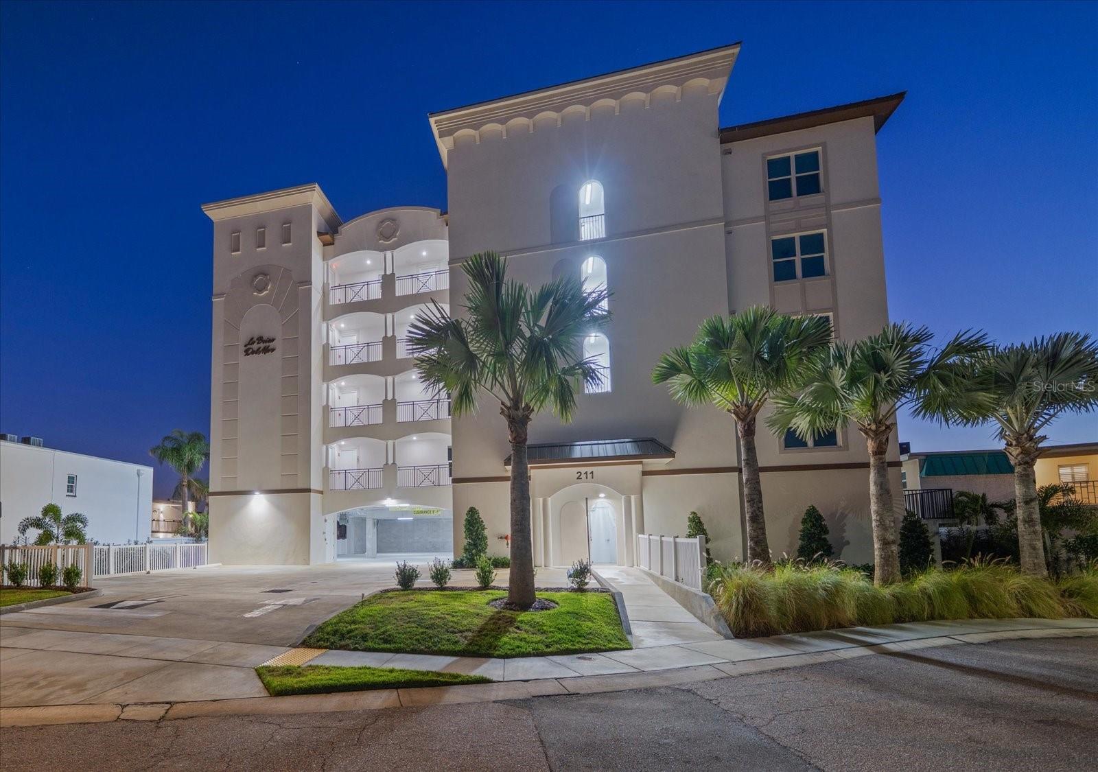 211 DOLPHIN PT #203, CLEARWATER, FL, 33767