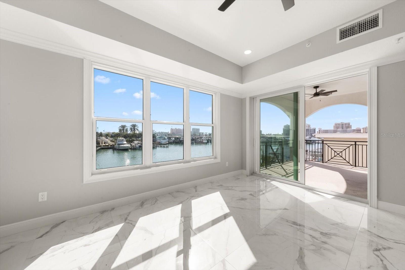 211 DOLPHIN PT #203, CLEARWATER, FL, 33767