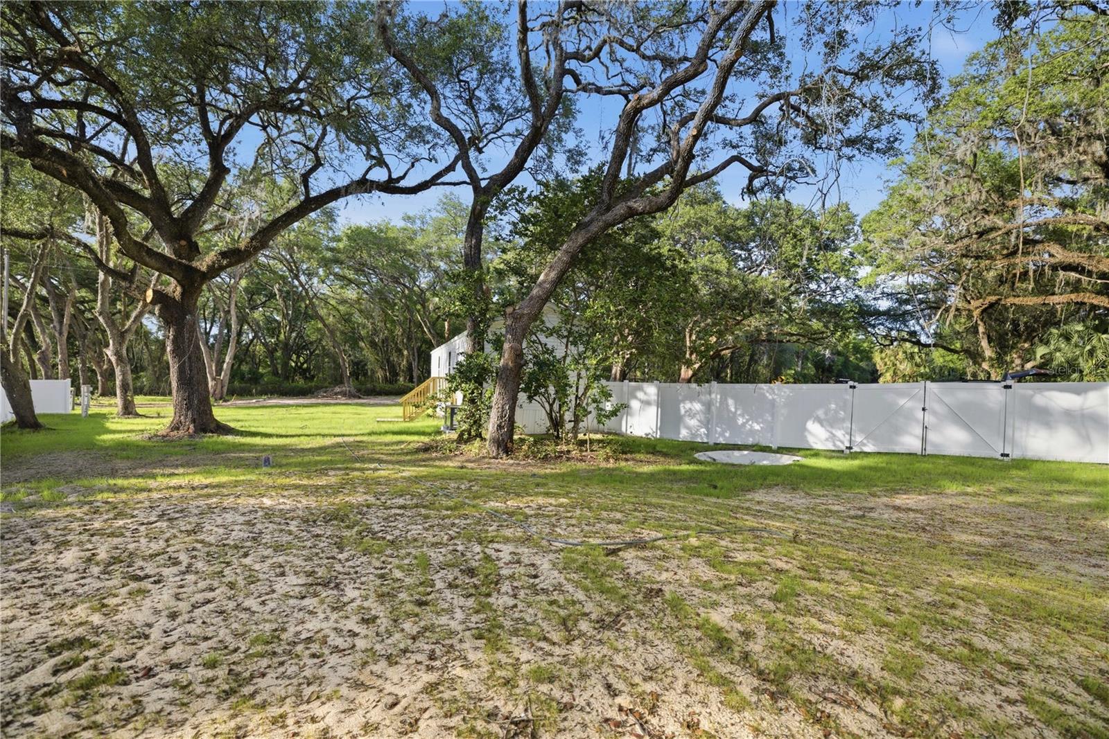 7626 SE 183RD AVENUE RD, OCKLAWAHA, FL, 32179