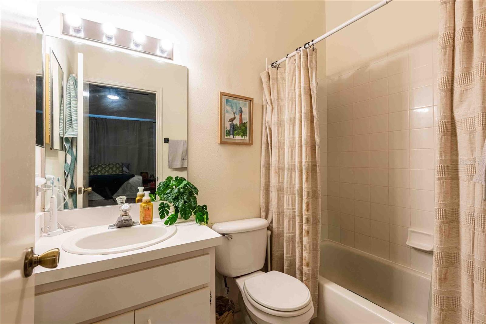 17401 FLATWOODS KEY DR, TAMPA, FL, 33647