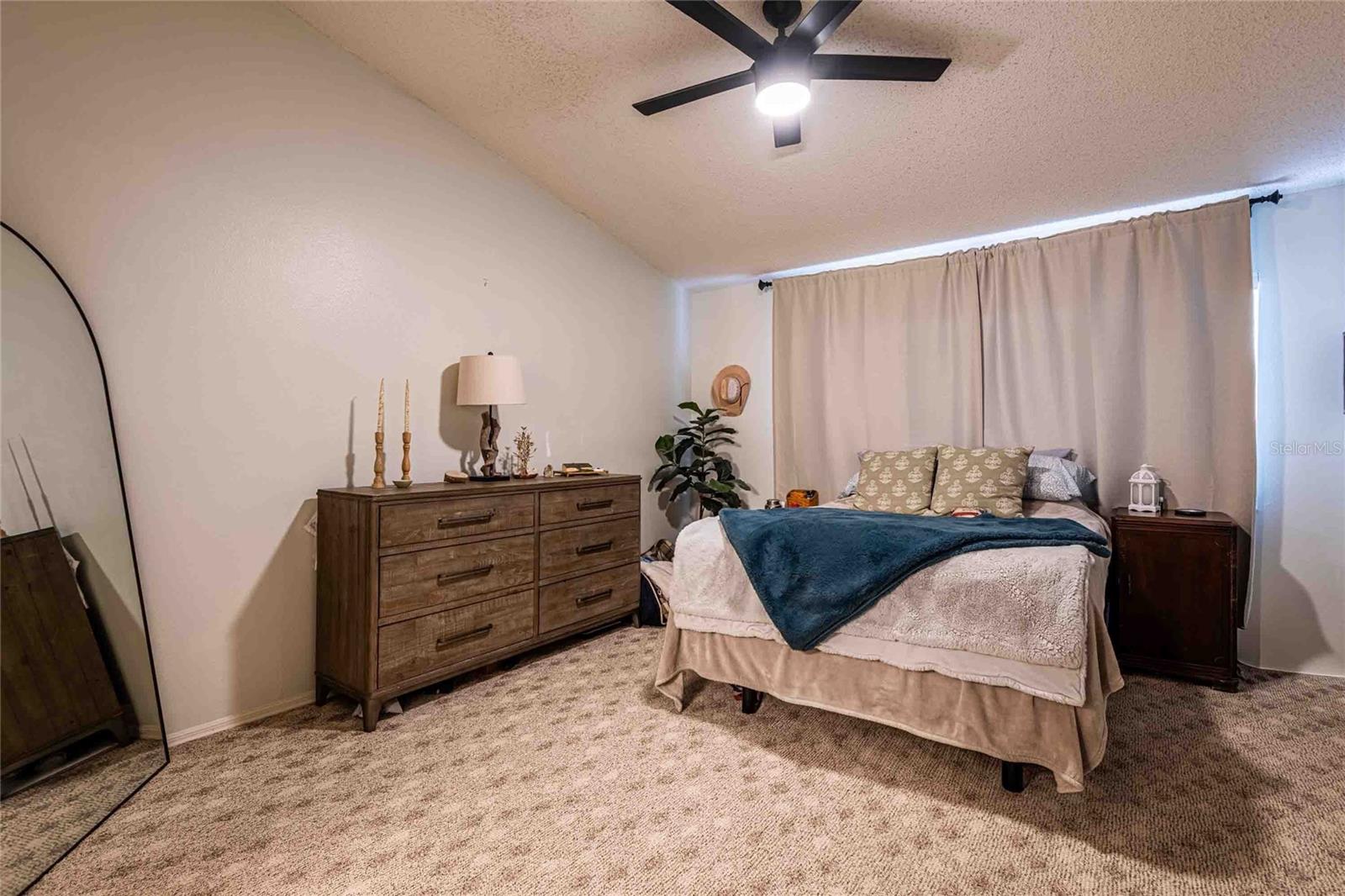 17401 FLATWOODS KEY DR, TAMPA, FL, 33647