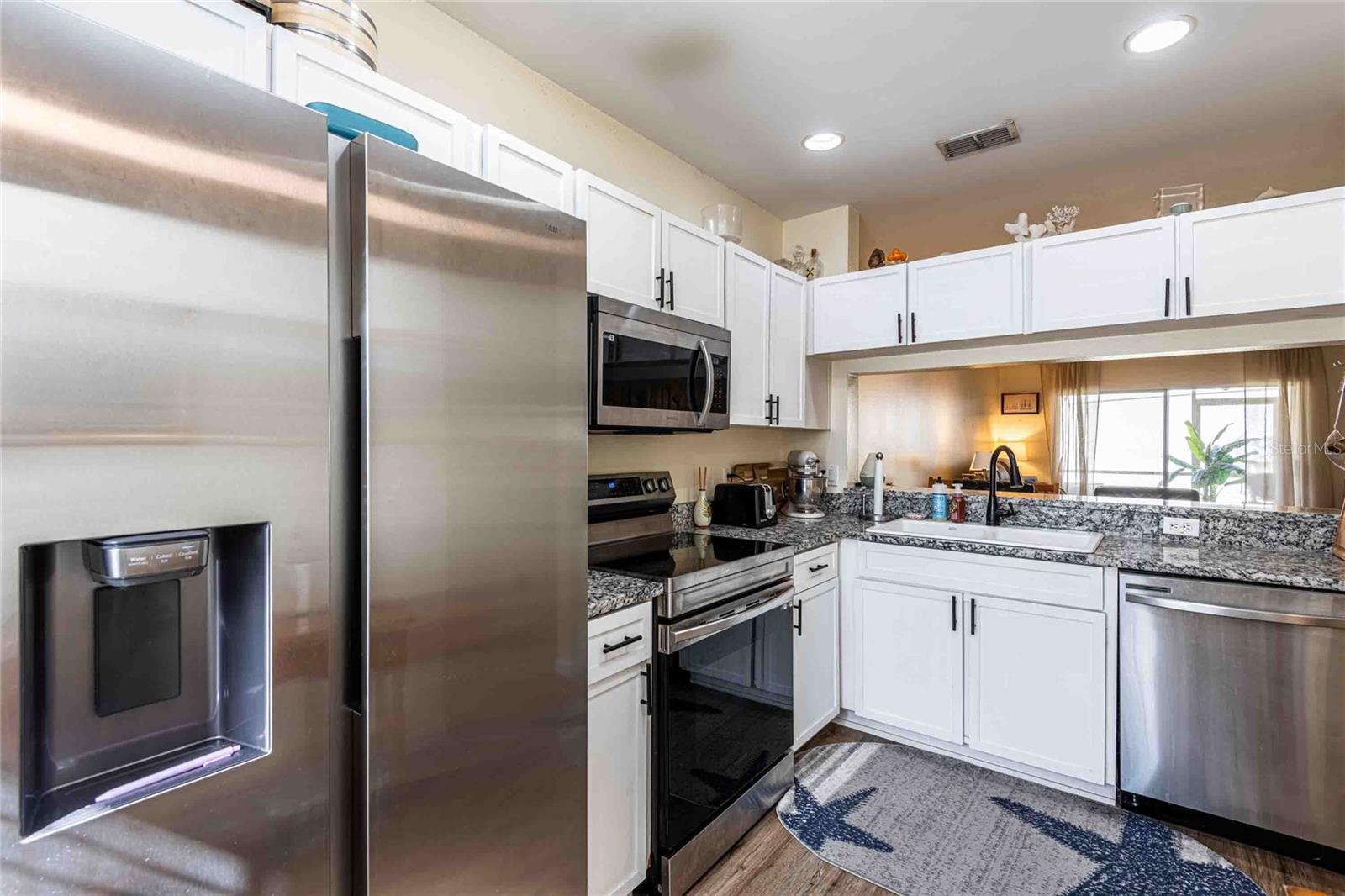 17401 FLATWOODS KEY DR, TAMPA, FL, 33647
