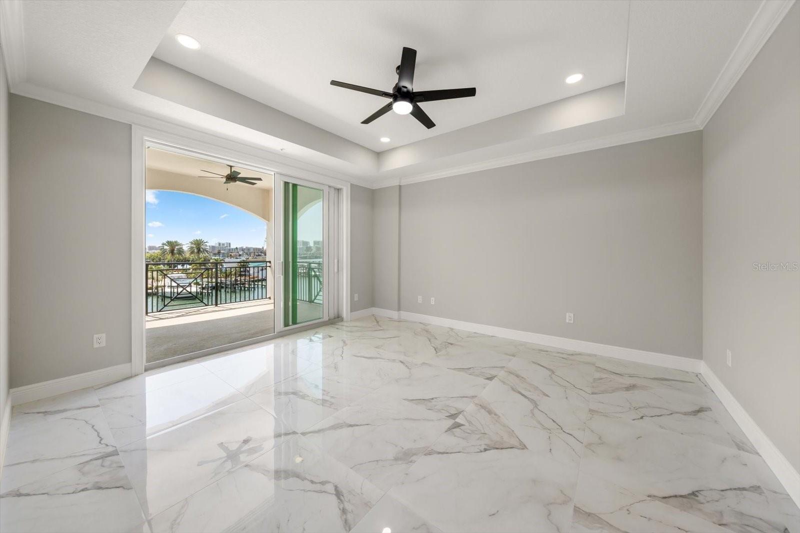 211 DOLPHIN PT #302, CLEARWATER, FL, 33767