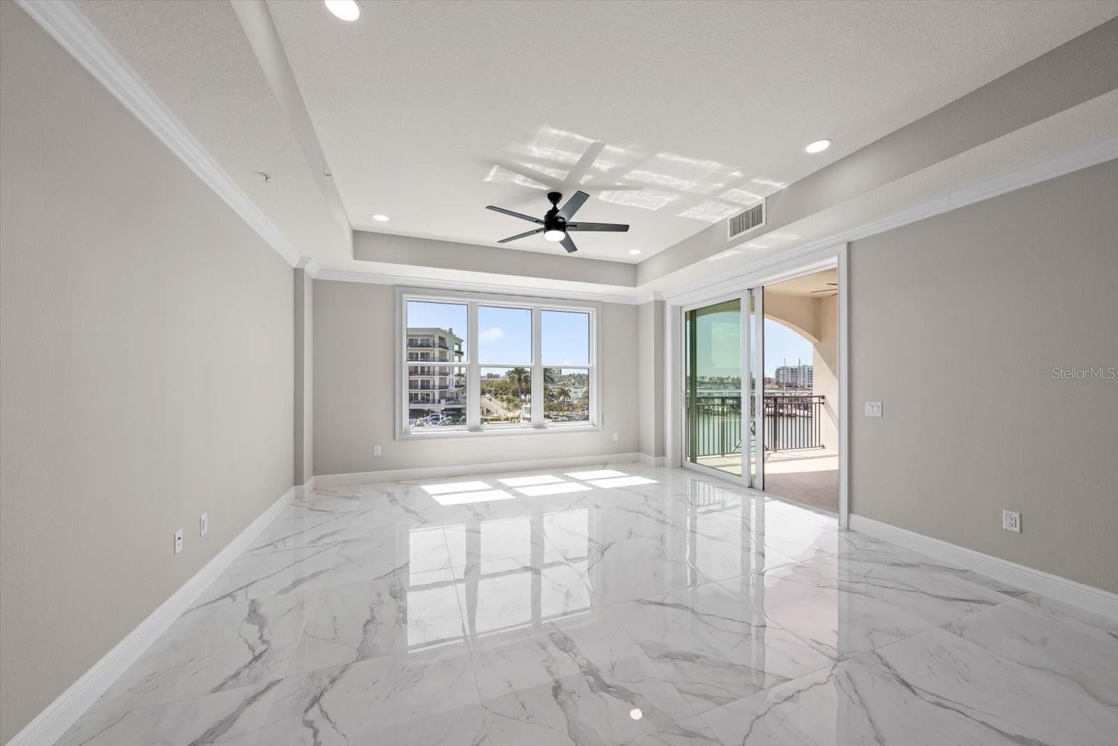211 DOLPHIN PT #302, CLEARWATER, FL, 33767