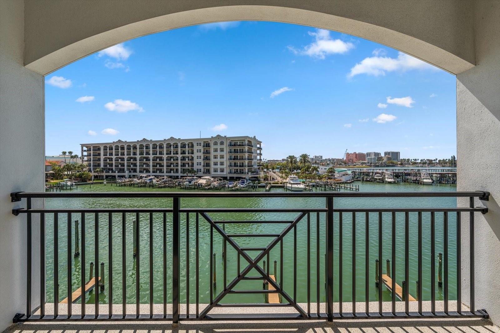 211 DOLPHIN PT #302, CLEARWATER, FL, 33767
