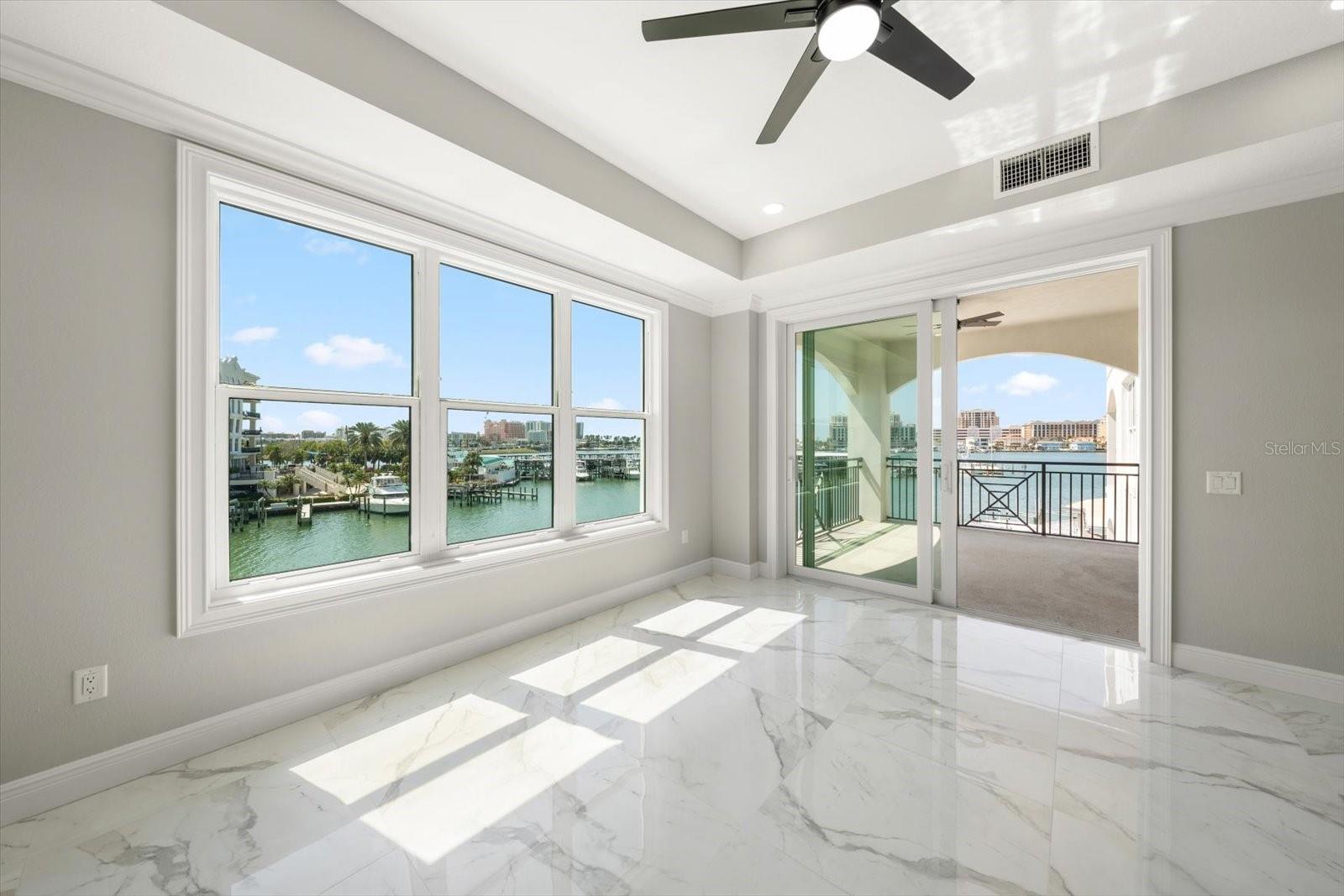 211 DOLPHIN PT #302, CLEARWATER, FL, 33767