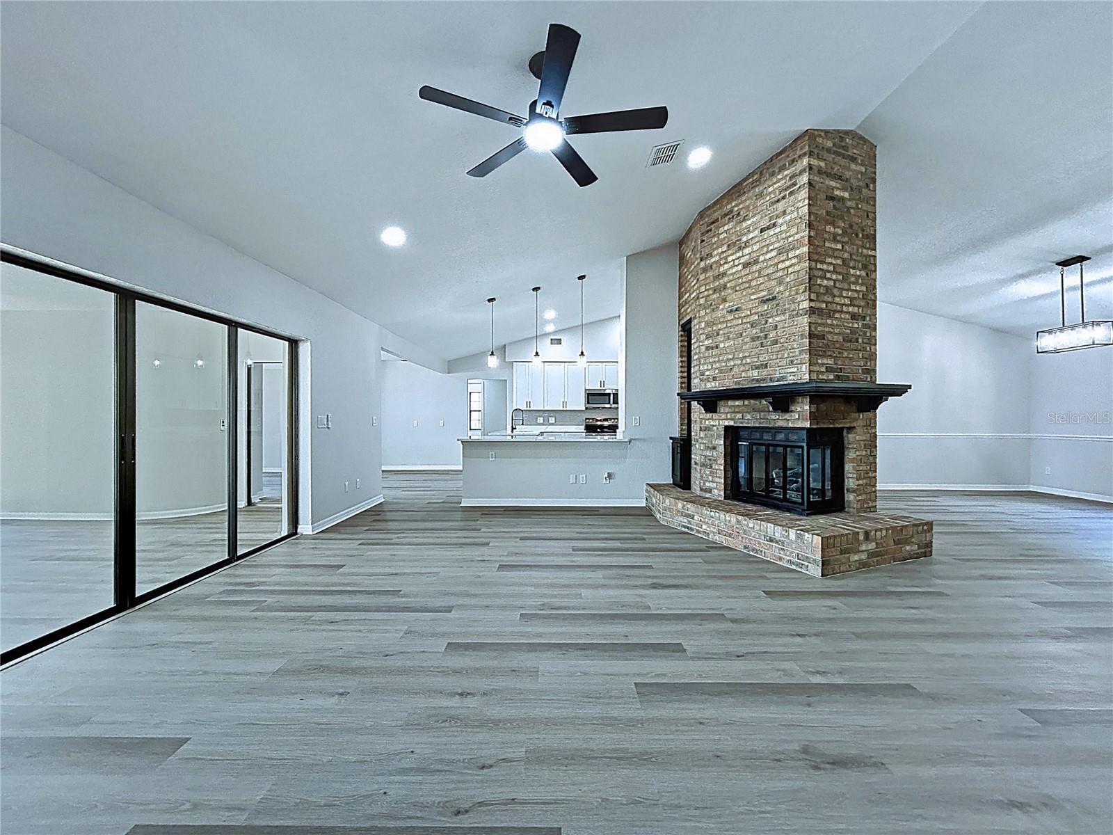 2881 HAMMOCK DR, PLANT CITY, FL, 33566