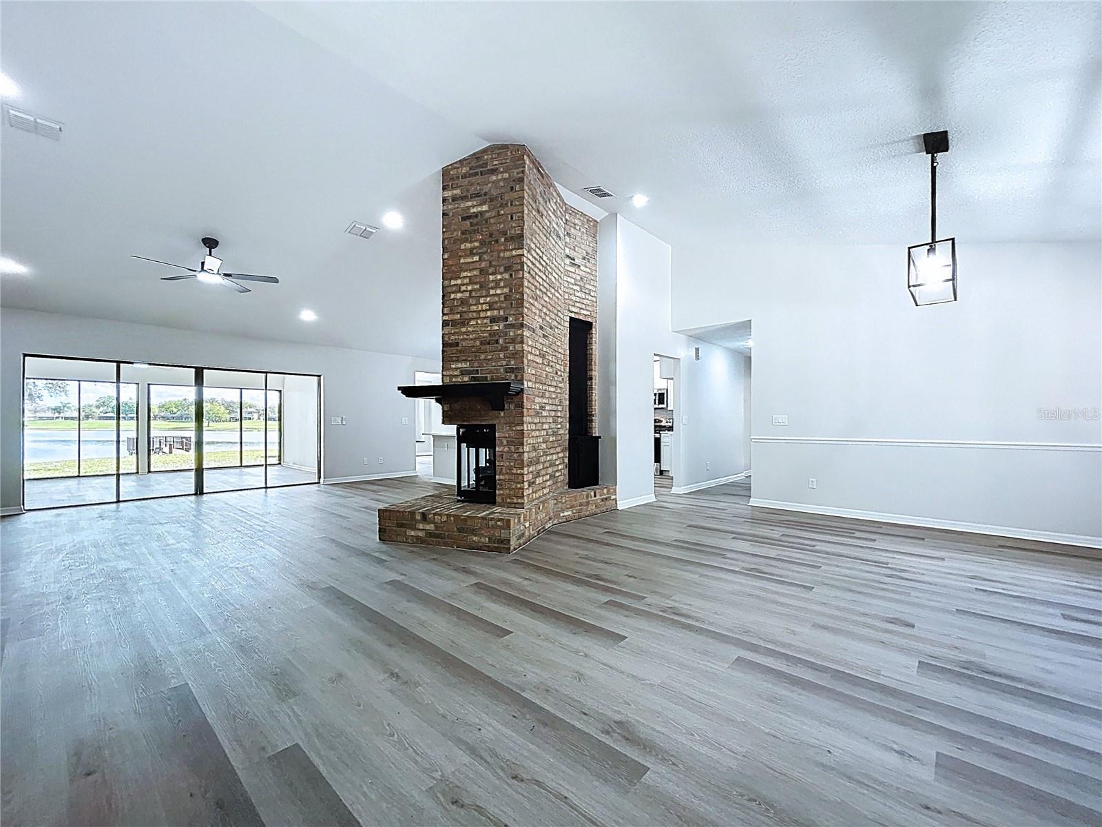 2881 HAMMOCK DR, PLANT CITY, FL, 33566