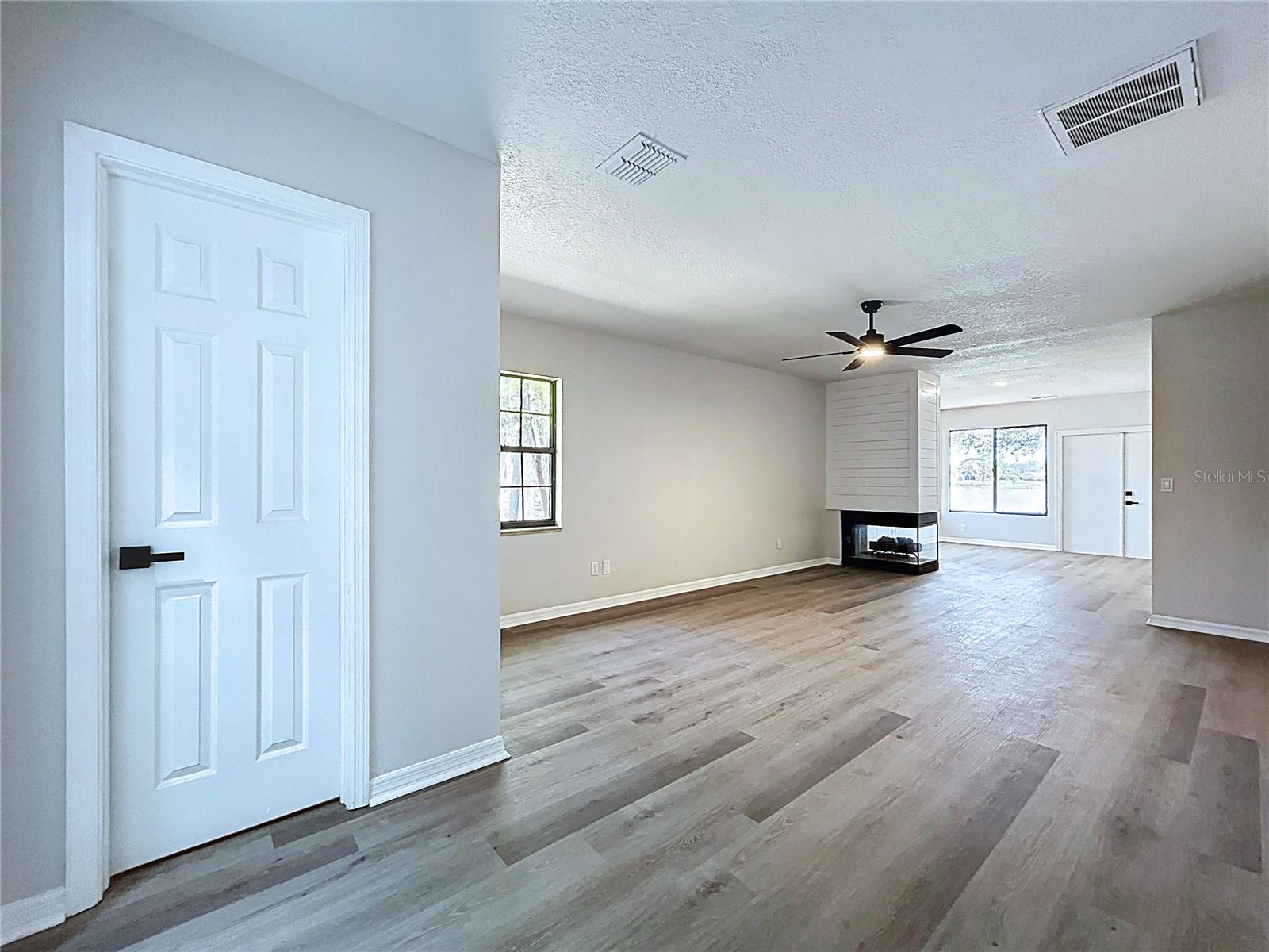 2881 HAMMOCK DR, PLANT CITY, FL, 33566