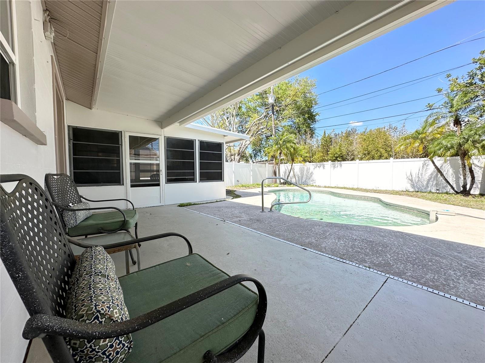5519 17TH AVE N, ST PETERSBURG, FL, 33710