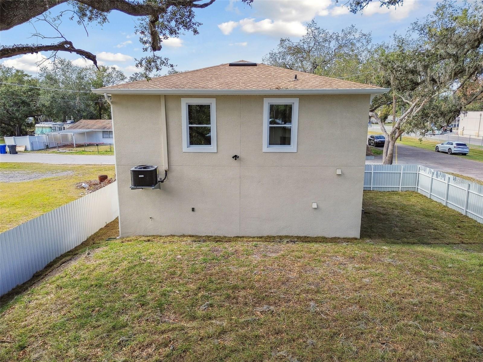 6701 E 19TH AVE, TAMPA, FL, 33619