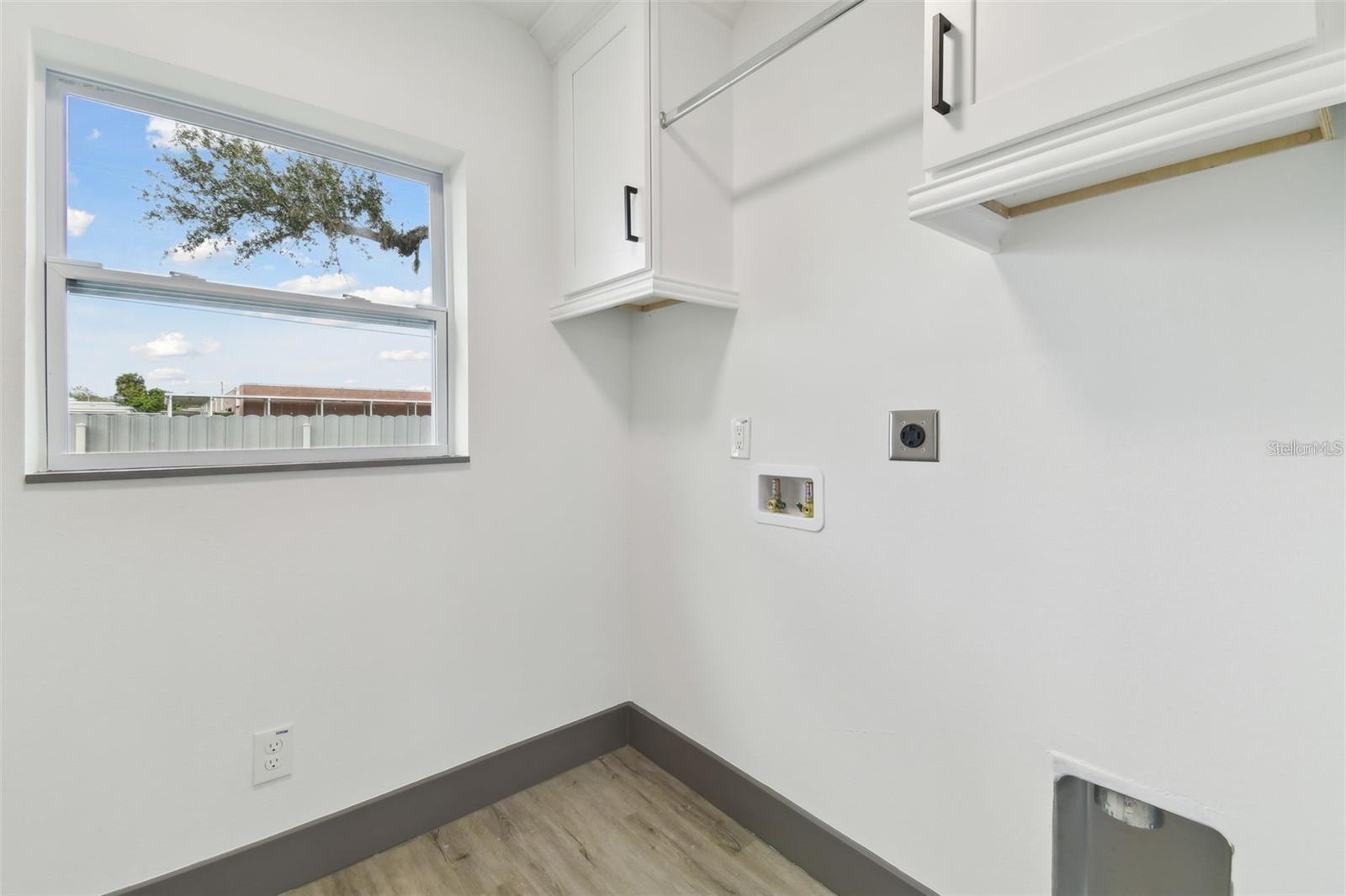 6701 E 19TH AVE, TAMPA, FL, 33619