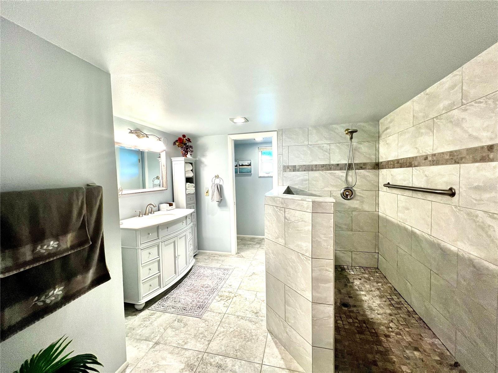 1610 ISLAMORADA BLVD #64A, PUNTA GORDA, FL, 33955