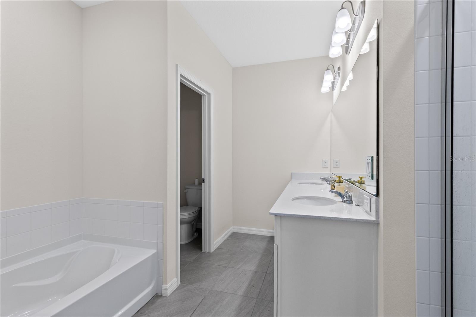 4562 SMALL CREEK RD, KISSIMMEE, FL, 34744