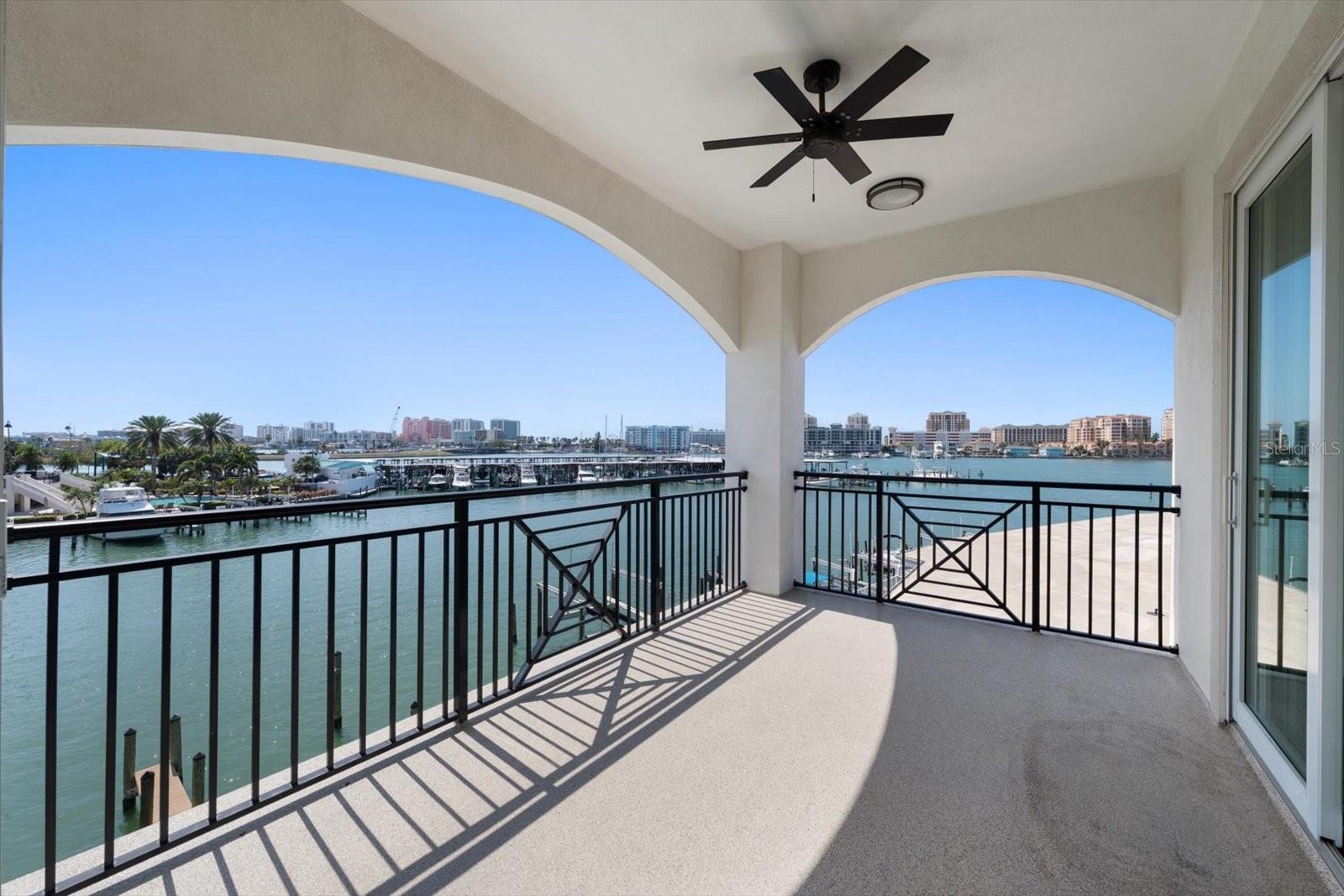 211 DOLPHIN PT #303, CLEARWATER, FL, 33767