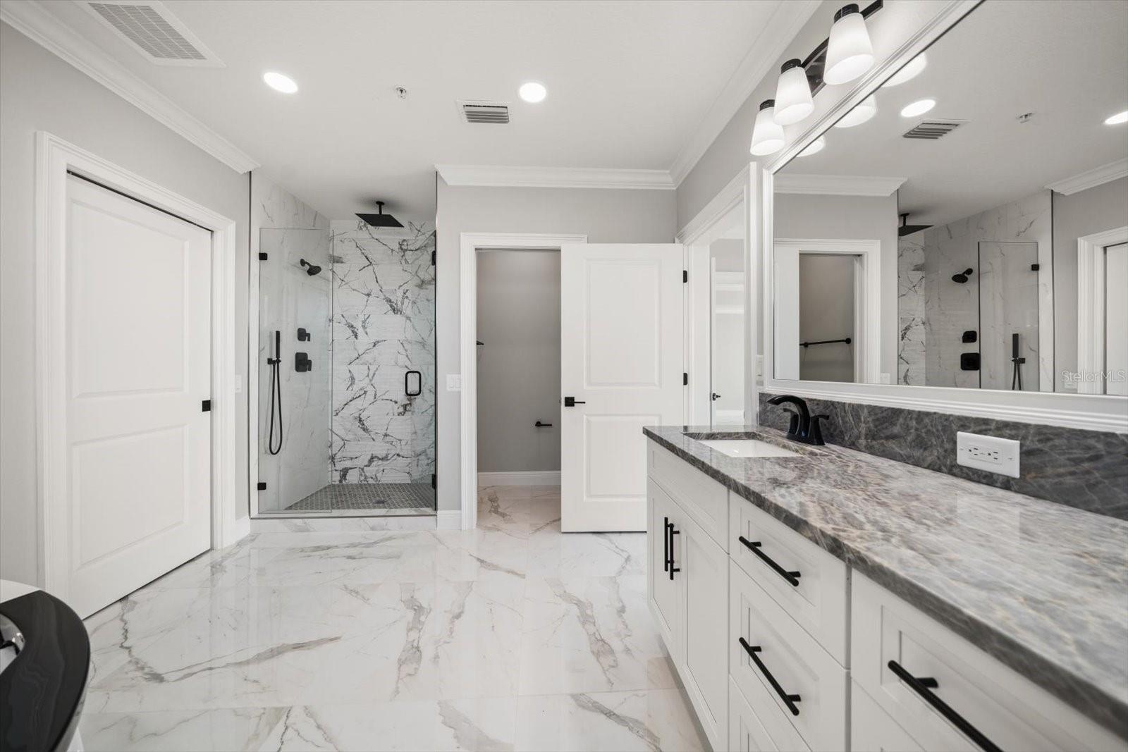 211 DOLPHIN PT #303, CLEARWATER, FL, 33767