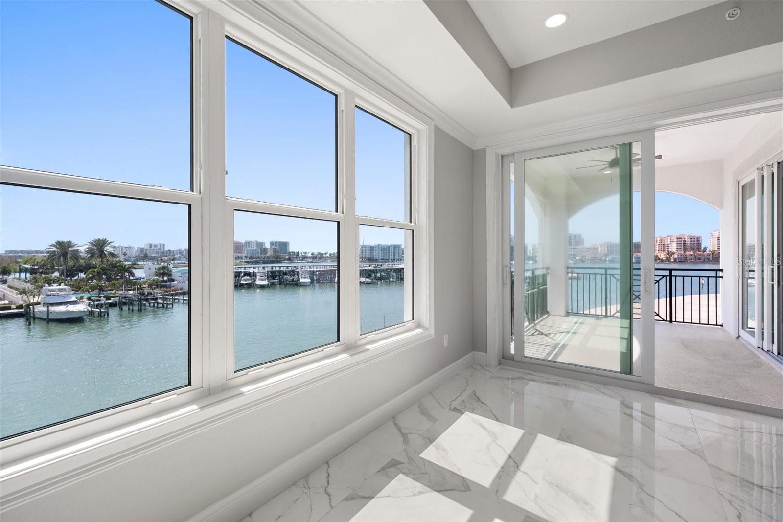 211 DOLPHIN PT #303, CLEARWATER, FL, 33767
