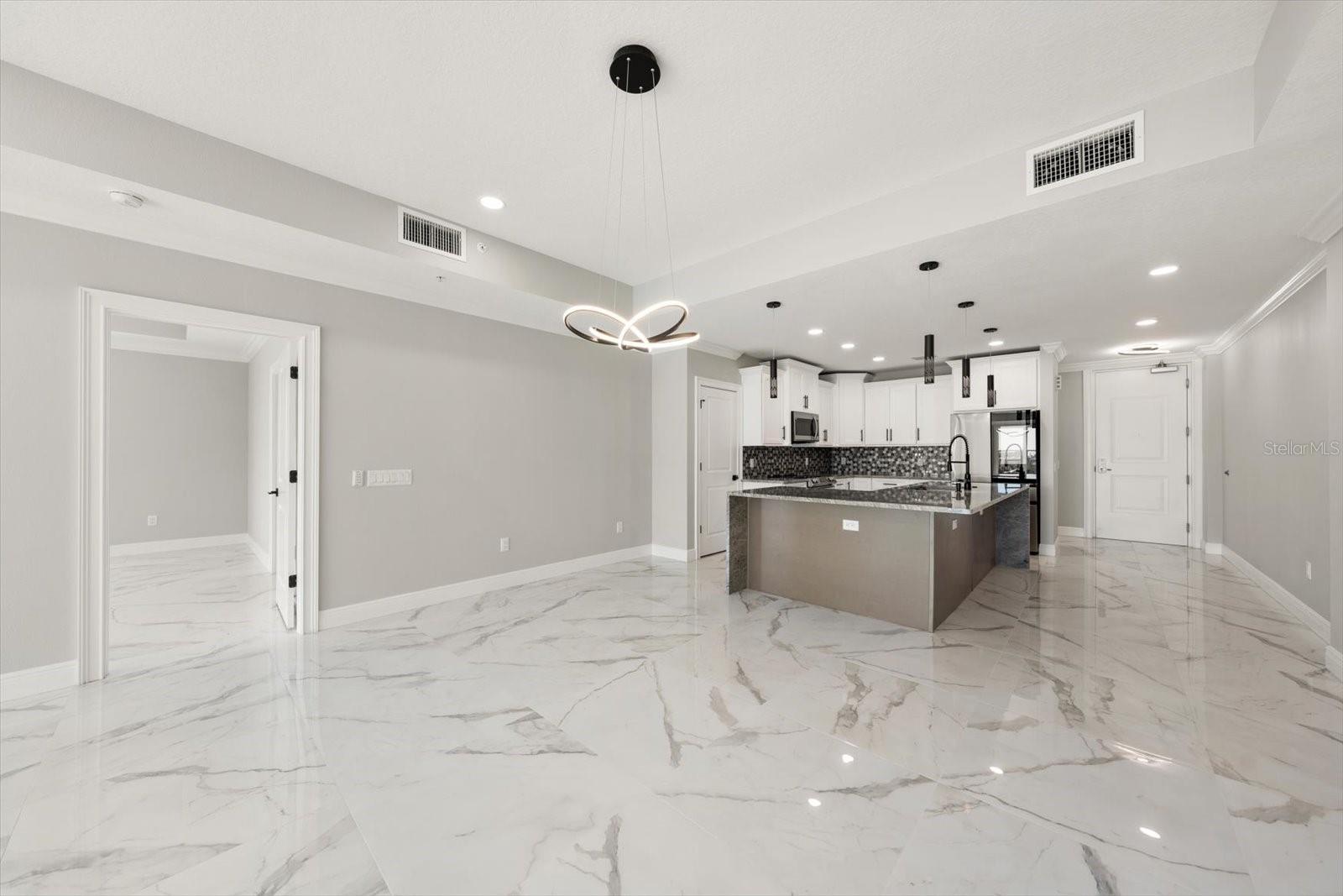 211 DOLPHIN PT #303, CLEARWATER, FL, 33767