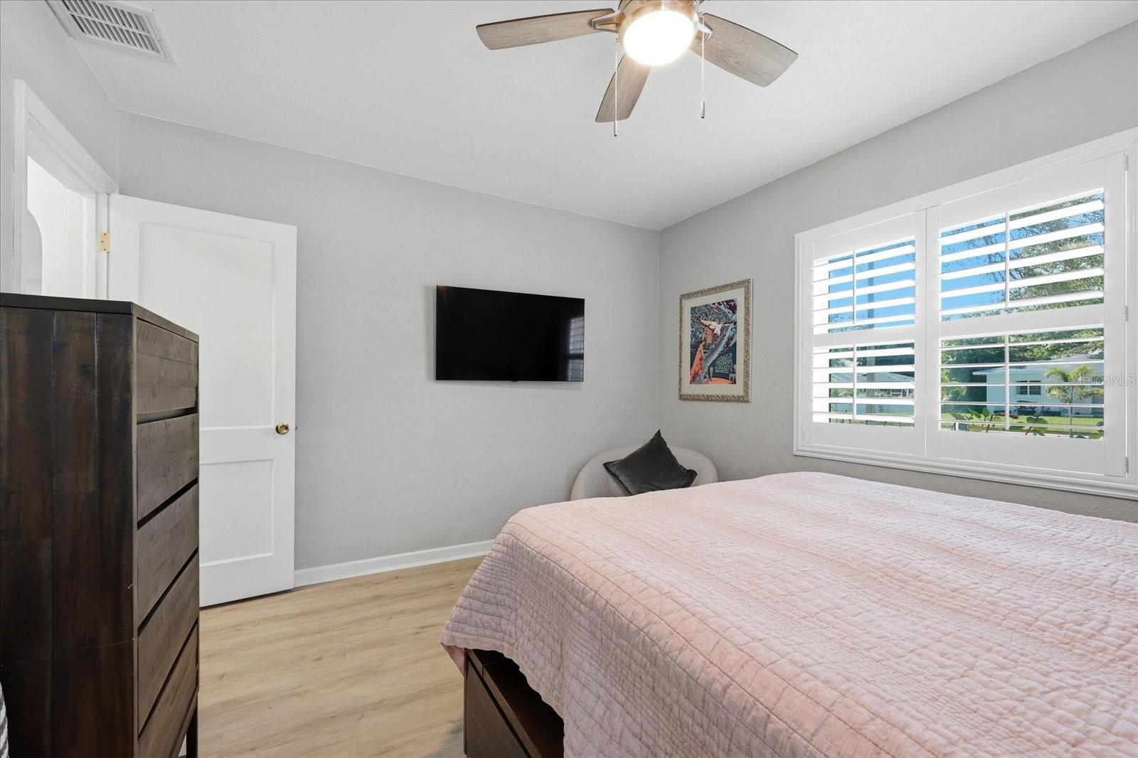 152 VALENCIA DR, DUNEDIN, FL, 34698