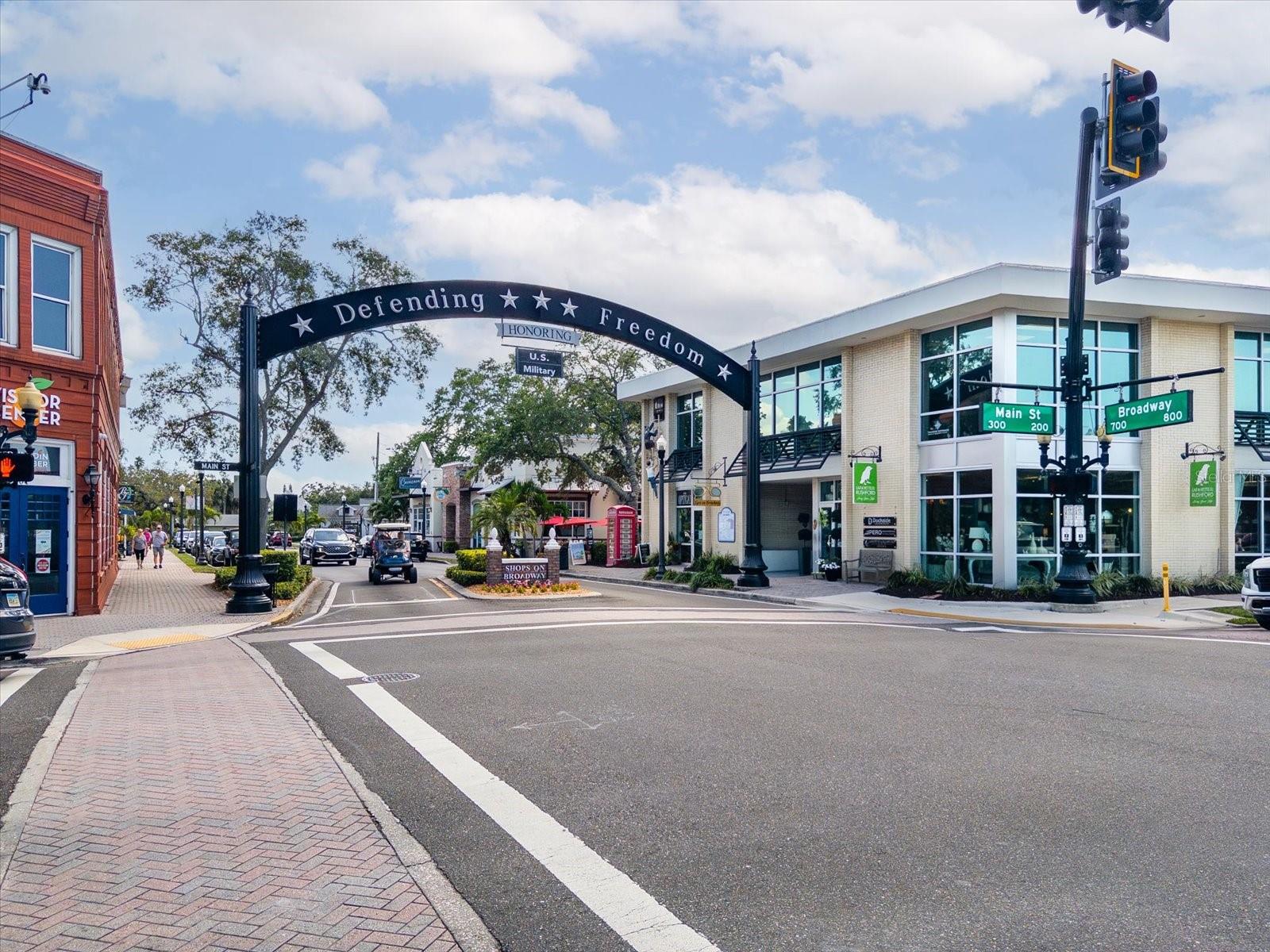 152 VALENCIA DR, DUNEDIN, FL, 34698