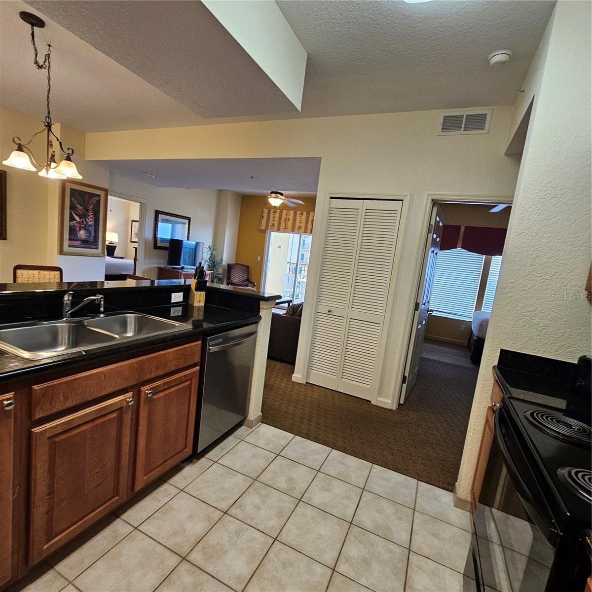 8101 RESORT VILLAGE DR #31406, ORLANDO, FL, 32821