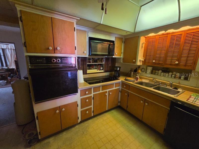 2406 DUNBAR AVE, MELBOURNE, FL, 32901