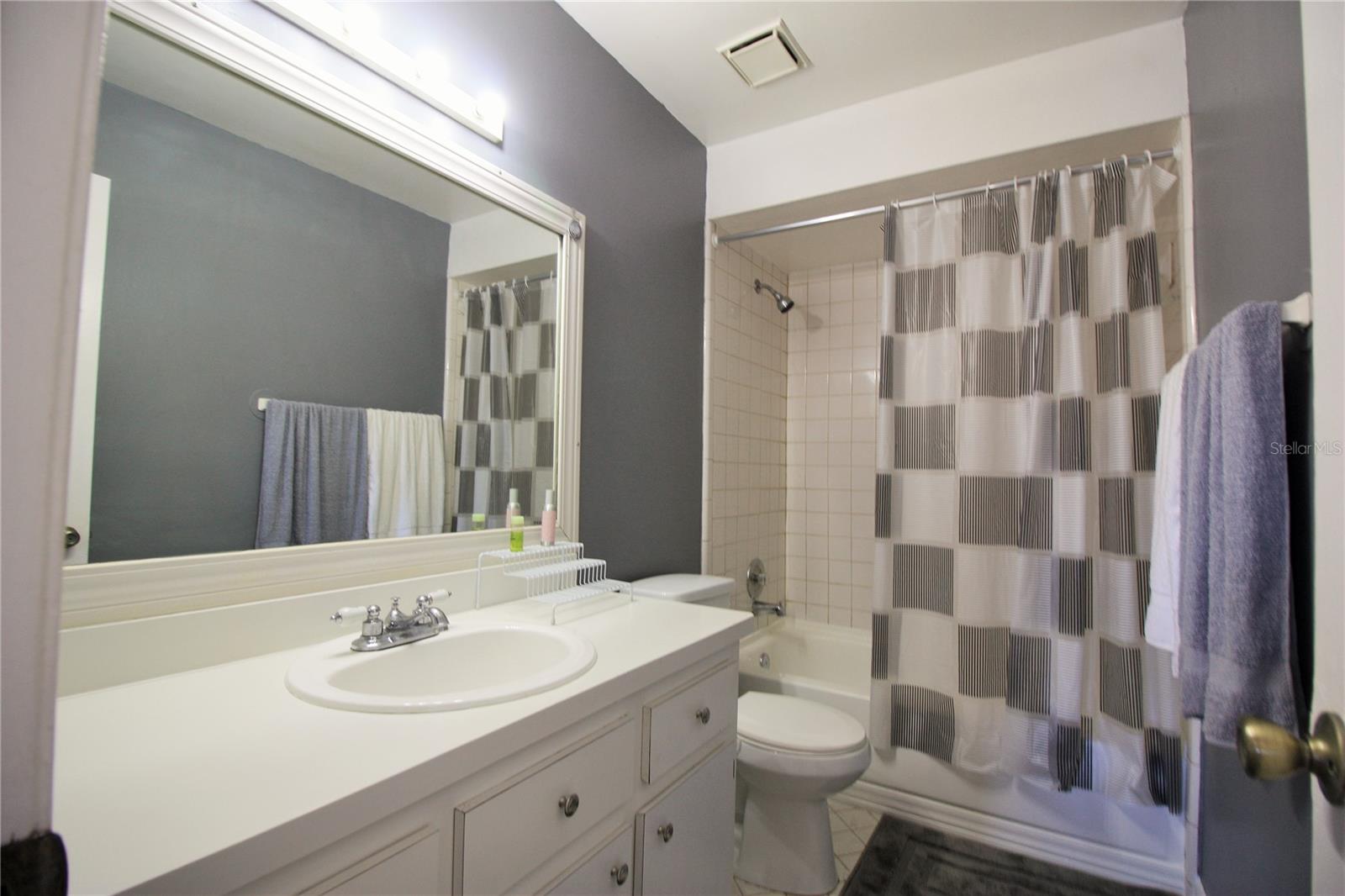 5208 VIA HACIENDA CIR #A201, ORLANDO, FL, 32839