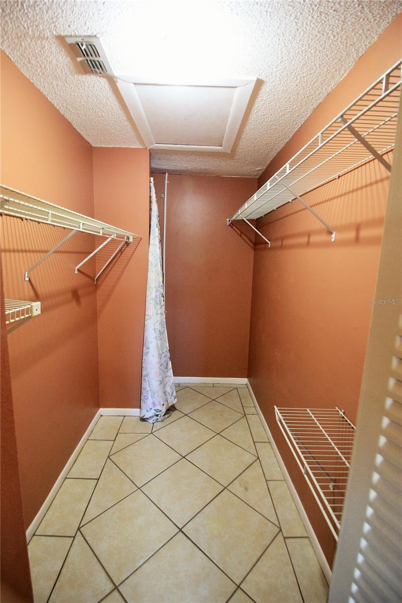 5208 VIA HACIENDA CIR #A201, ORLANDO, FL, 32839