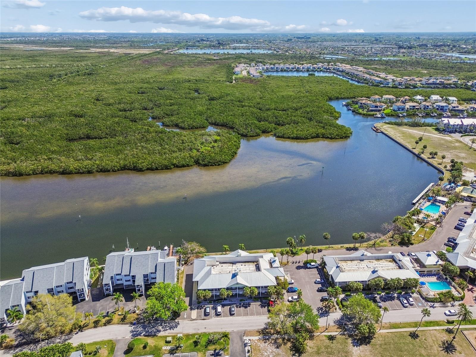 611 DESTINY DR #308, RUSKIN, FL, 33570