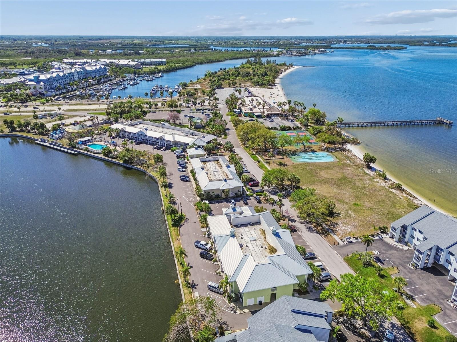 611 DESTINY DR #308, RUSKIN, FL, 33570
