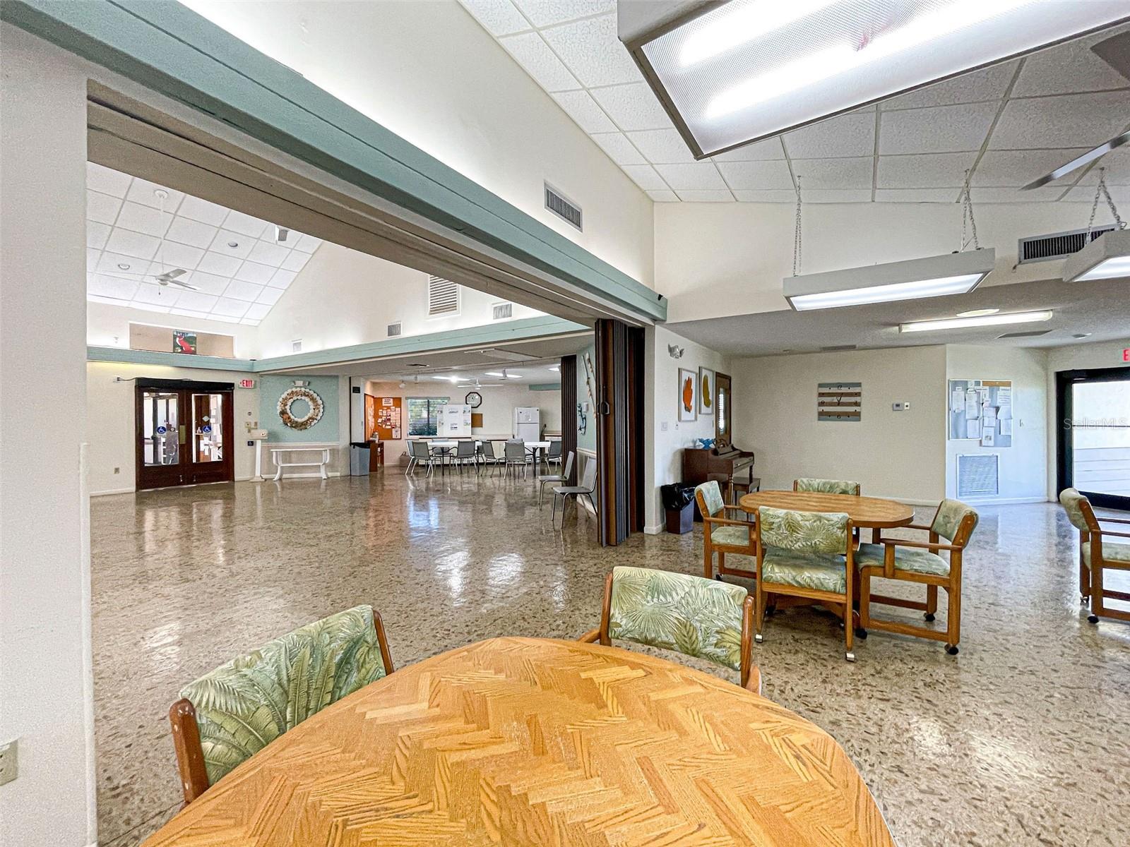 631 FOXWOOD BLVD #256, ENGLEWOOD, FL, 34223