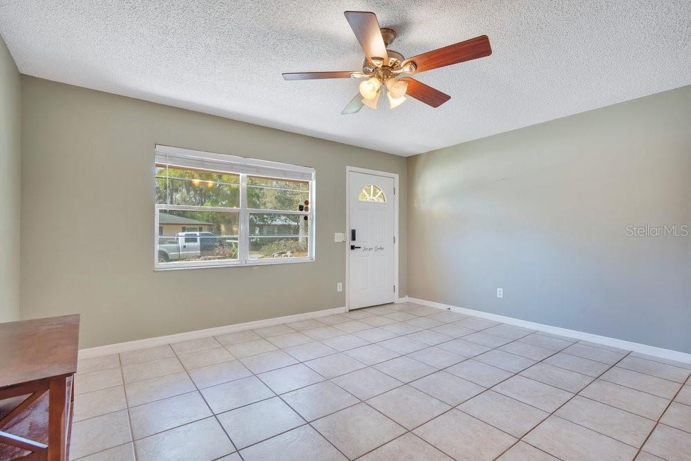 1813 OAKEY AVE, DELAND, FL, 32720