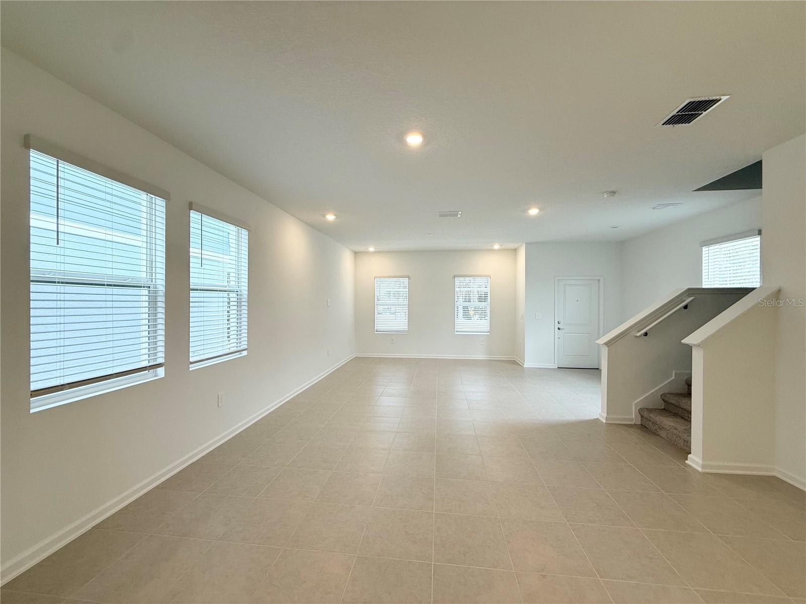 660 BAYERN LN, DEBARY, FL, 32713