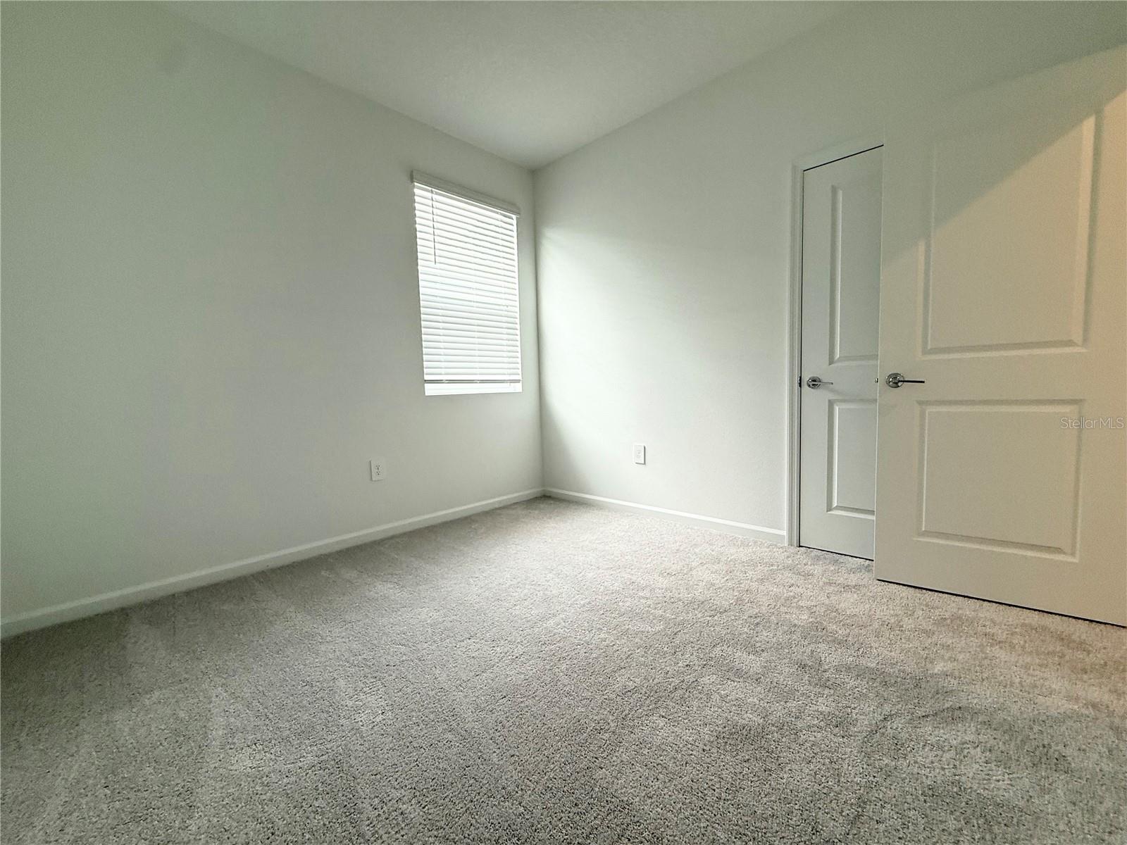 660 BAYERN LN, DEBARY, FL, 32713