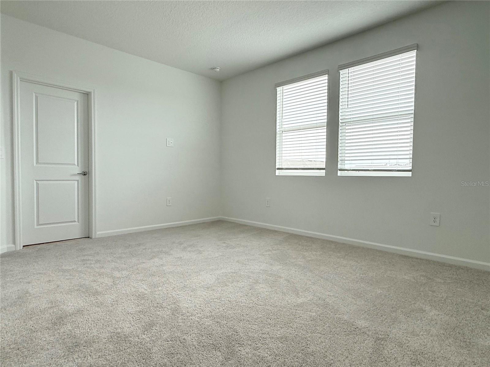 660 BAYERN LN, DEBARY, FL, 32713