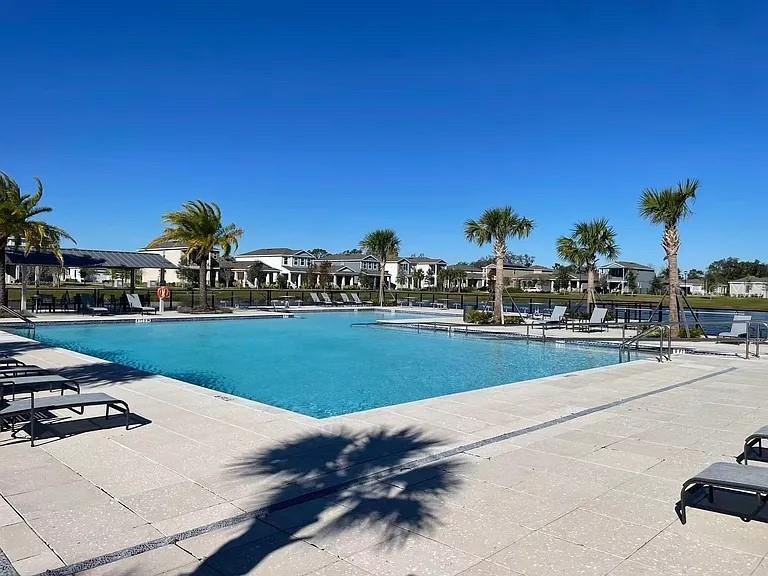 660 BAYERN LN, DEBARY, FL, 32713