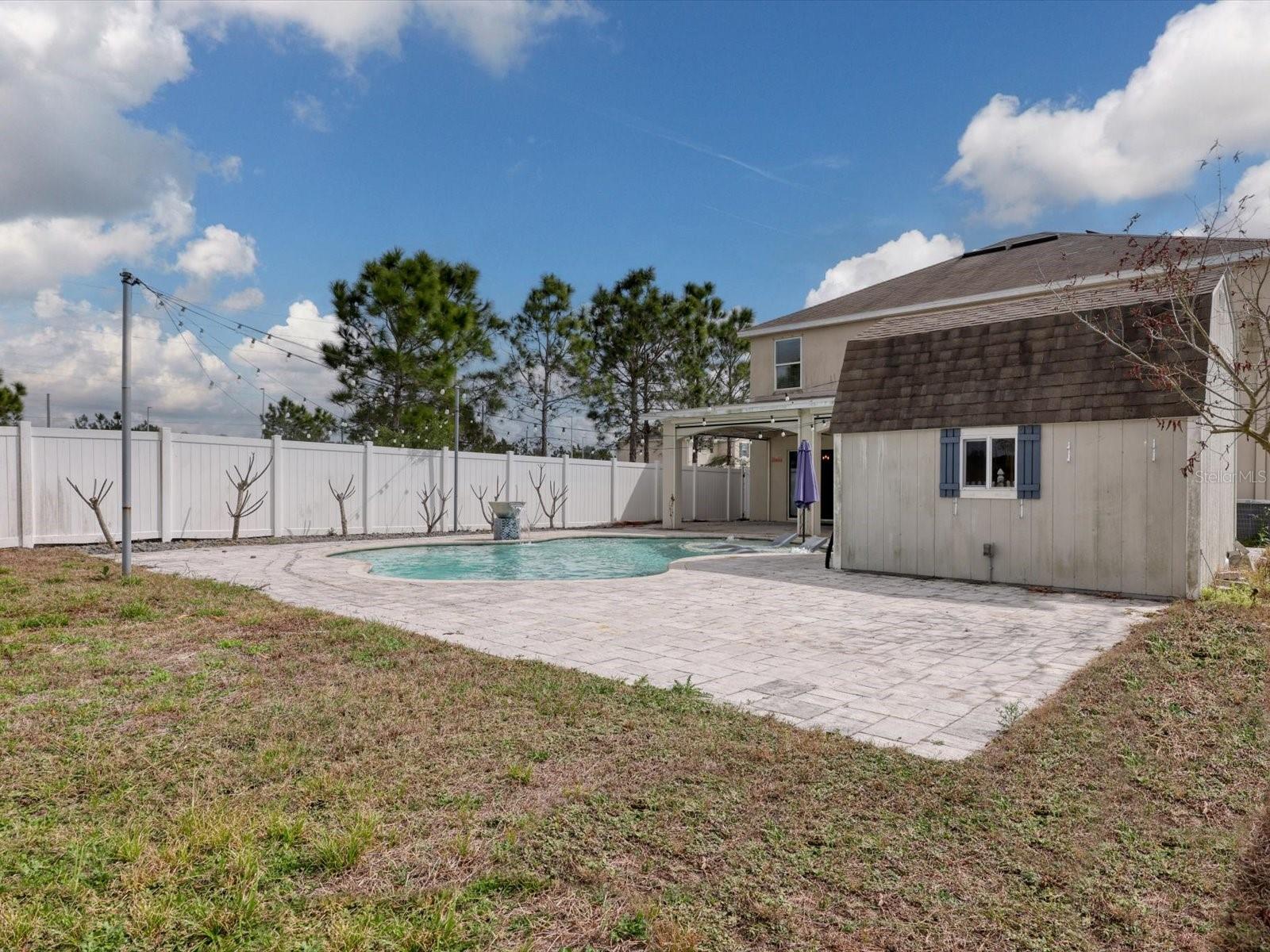 10003 GEESE TRAIL CIR, SUN CITY CENTER, FL, 33573